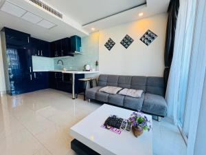 Grand Avenue Conde Pattaya