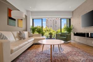 23-401 Luxury 2br 2 5baths in Prime Roma Norte