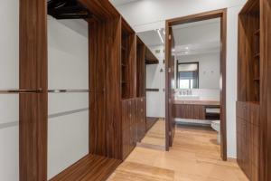 23-401 Luxury 2br 2 5baths in Prime Roma Norte