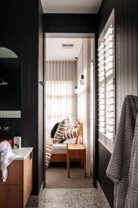 Mulgrave Street Cottage- renovated comfort