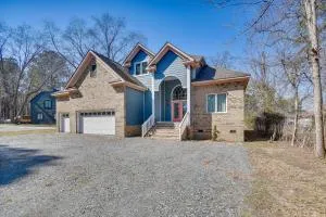 Spacious Hampton Vacation Home Near Beaches! - 纽波特纽斯