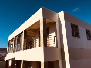 Calypso Beach Holiday House