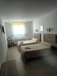 Hostal padornelo - Lorenzana