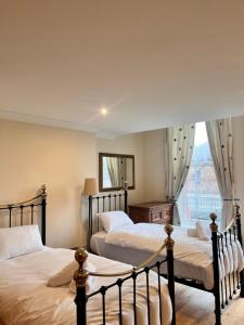 Sheil Suites