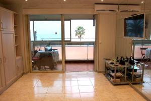 Appartement cosy à Saint-Laurent-du-Var - 27m² - Terrasse