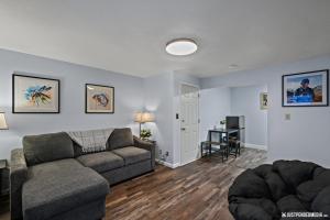 Arctic Fox Den - Westwood 6