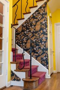 Cardinal Inn Beach Room