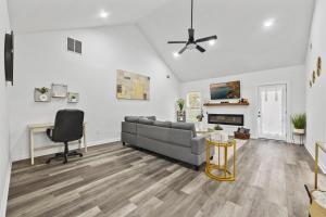 Cozy 3 BR house with Wi-Fi near Tribble Mill Park