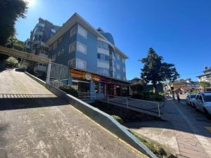 Ap a 100m da Rua Coberta