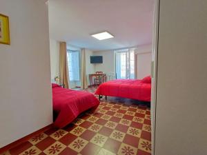 Cuntintizza Family House