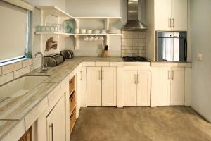 Sandy Feet, Langebaan, 8-sleeper