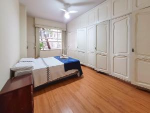 Real Apartments 329 - 3 bedrooms and 3 bathrooms in Copacabana