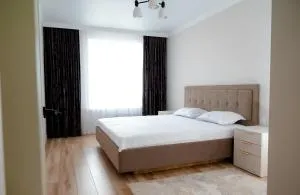 Новая 2х ком кв ЛЮКС в центре - Kotarkol