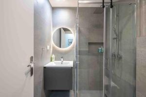 Cozy apartment in a new building apartment 4