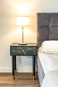 Walter Studio Sinaia with Balcony and Private Parking