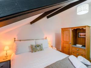 4 Bed in Keswick 86392