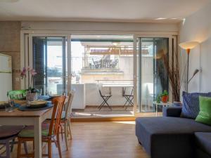 Carmen Apartment by Hello Homes Sitges