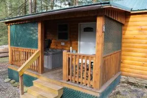 Hominy Ridge Cabins and Gift Shop - Sigel