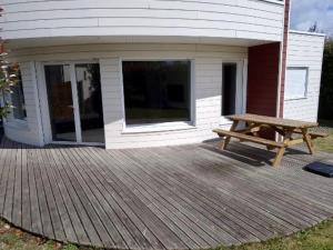 Maisons de vacances Detente a Granville : Maison 3 Chambres