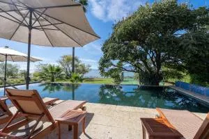 Exclusive Family House with Padel and Lake Chapala Access - San Luis Soyatlán