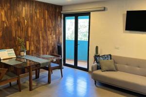 Estudio Kamila en el centro de Todos Santos