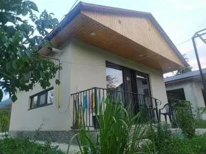 Venerikas Hut (ვენერიკას ქოხი) - Agara