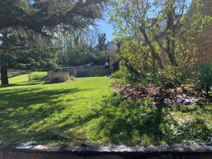 5 Mins to ZOOTHOIRY STUDIO LUMINEUX