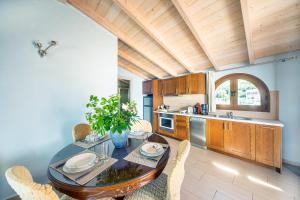 Romeo Seaside Luxury Suite