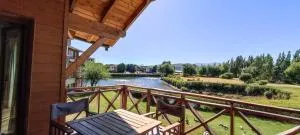 Pura Vida V Huapi - 迪娜·瓦皮