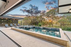 Brand-New 6BD Giant with Private Pool by SPCR