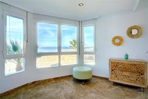Apartamento Molinell 3A en primera línea del mar