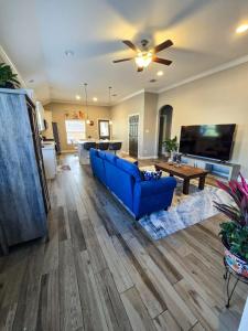 Small backyard getaway