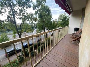 Appt River view next Eiffel Tour and Roland-Garros