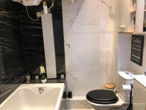 Albar Rooftop Eiffel Paris Porte de Versailles