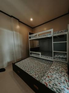 Glorias Home Stay