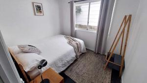 Retro Beach House by HolidayCo