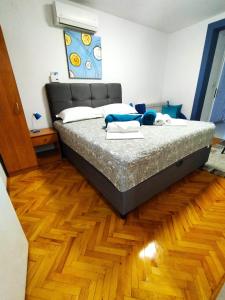 Apartments by the sea Zivogosce - Porat, Makarska - 6807