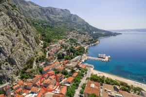 Apartments with WiFi Omis - 22642