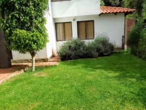 Linda casa de campo con todas las comodidades de la ciudad