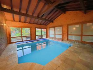 Apto luxo Gramado 2 quartos perto rua coberta