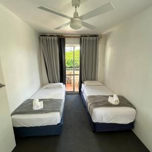 Budds Beach Apartments