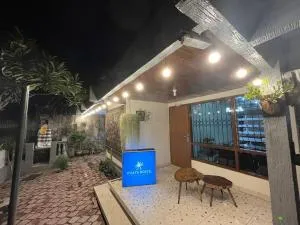 Wijaya Hostel - Bringkit