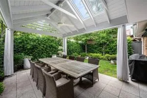 Iris @ Norwood - Luxe 4BR - Mawson Lakes