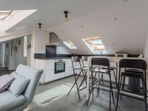 Appartement Rénové Quartier des Halles Biarritz - FR-1-3-604