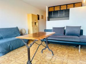 Appartements Appartement Port-Vendres, 2 pieces, 4 personnes - FR-1-309-430 : photos des chambres