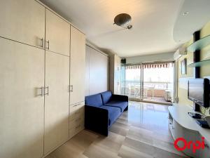Studio spacieux, climatisé avec vue mer, piscine, WIFI et parking privé à Menton - FR-1-647-29