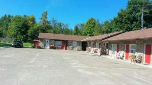 Westport Station Motel