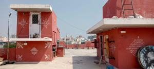 sucasa homes (home away from home guest services pvt ltd)