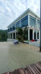 Waterfall Guesthouse