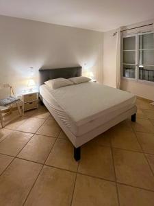 Villas Gorgeous Provencal Farmhouse - Sleeps 10 - Private Pool - Close to Frejus : photos des chambres